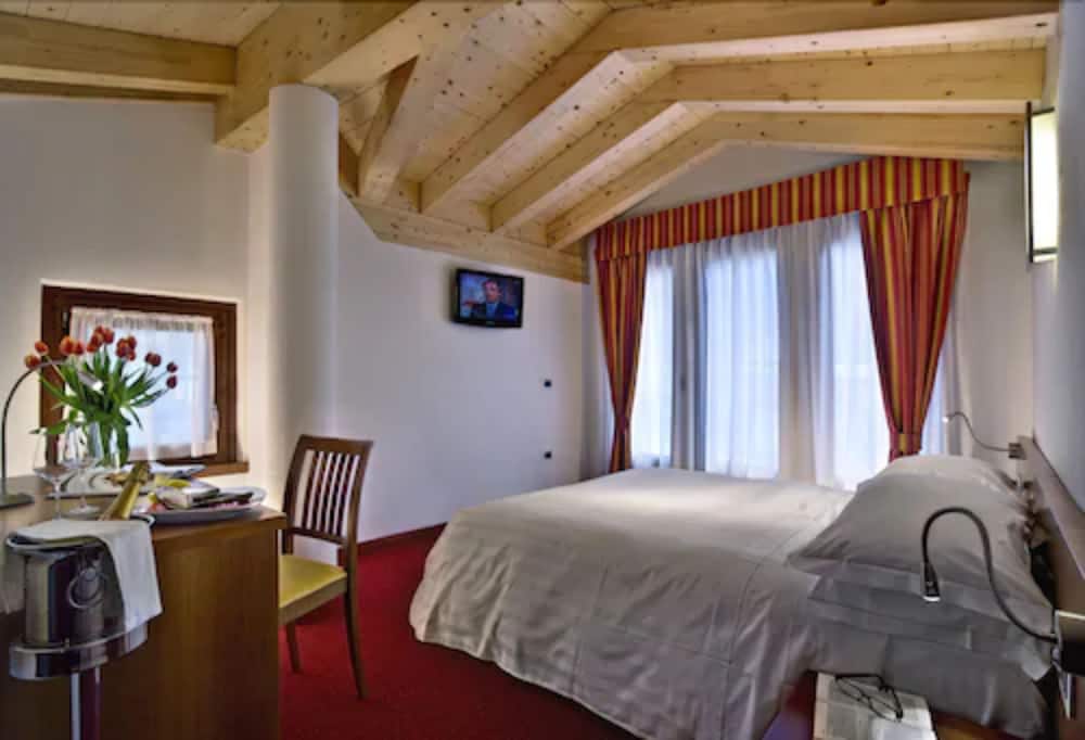 

Milano - Grosotto - Hotel Sassella
