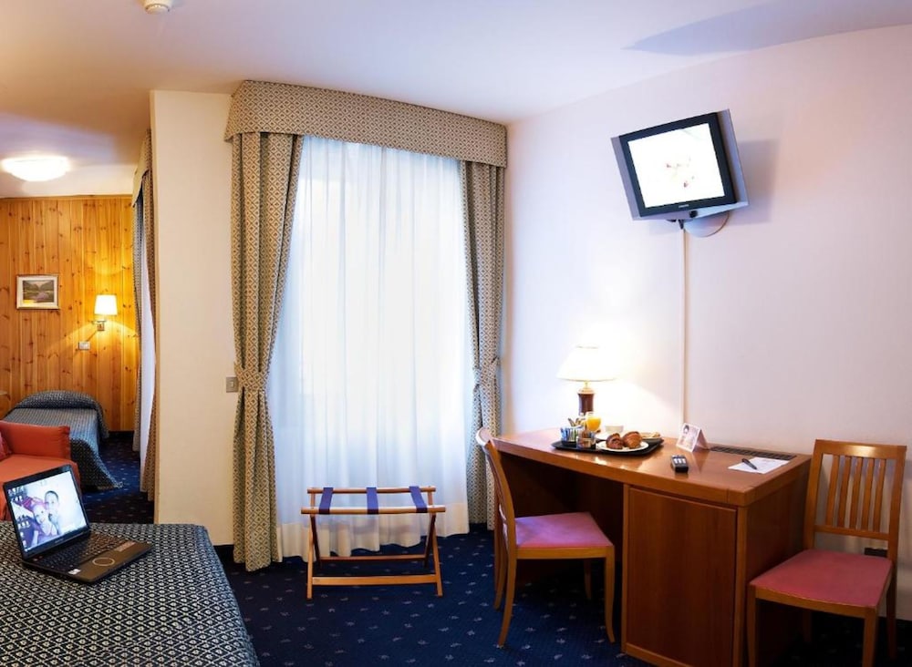 

Roma - Grosotto - Hotel Sassella