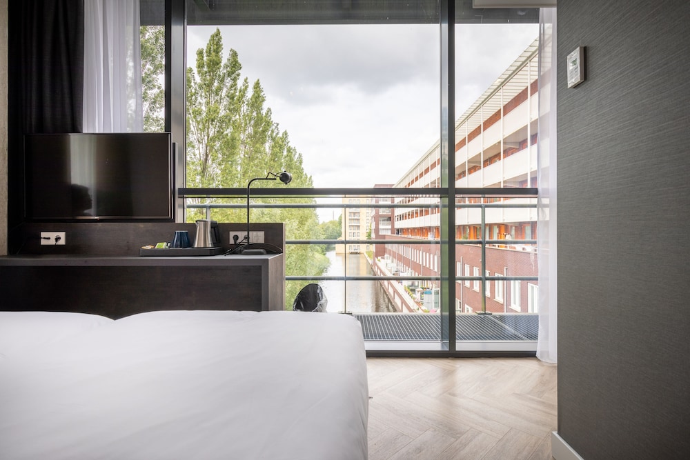 

Milano - Zaandam - Hotel New Kit