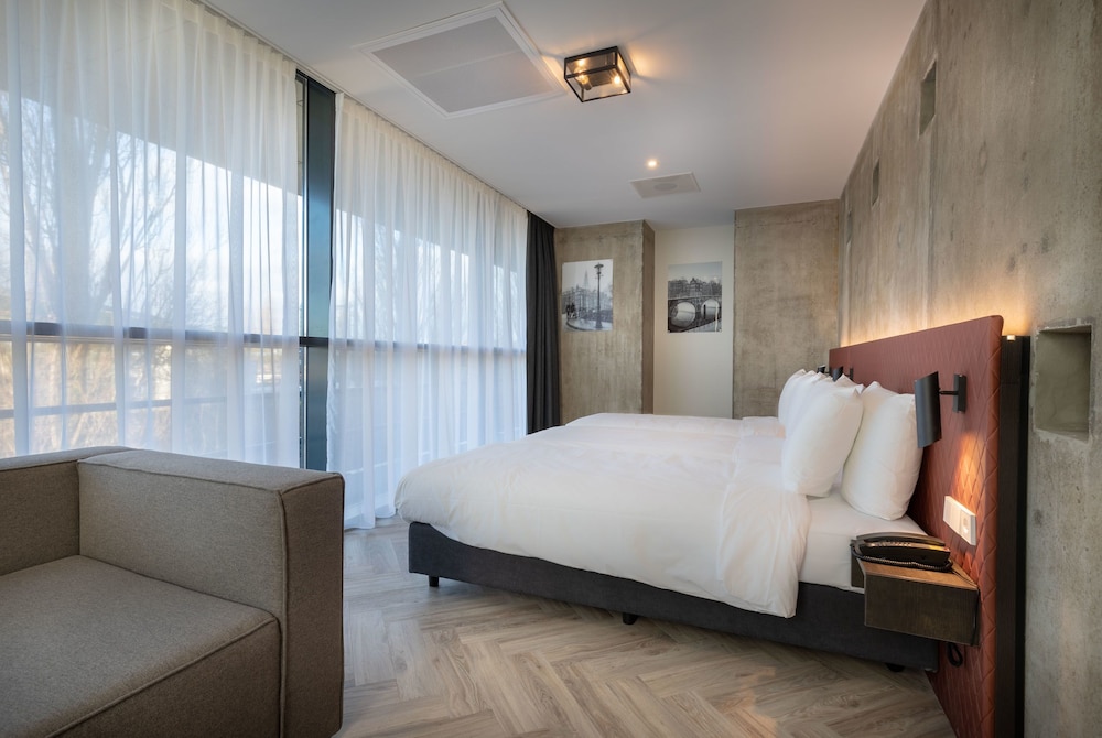 

Venezia - Schiphol - Hotel New Kit