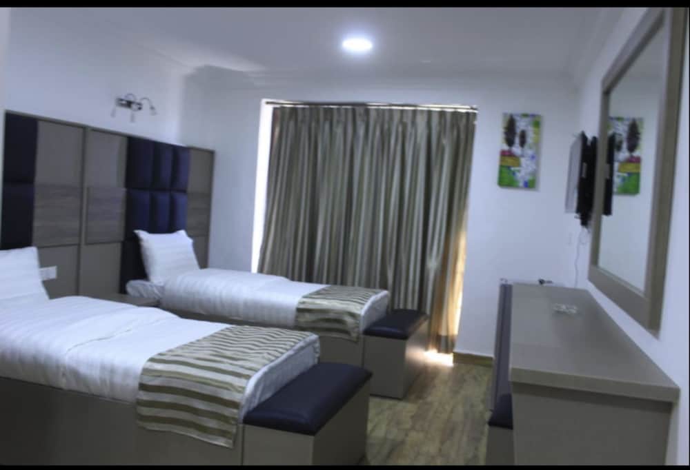 

Roma - Aqaba - Ahla Tlah SeaView Hotel