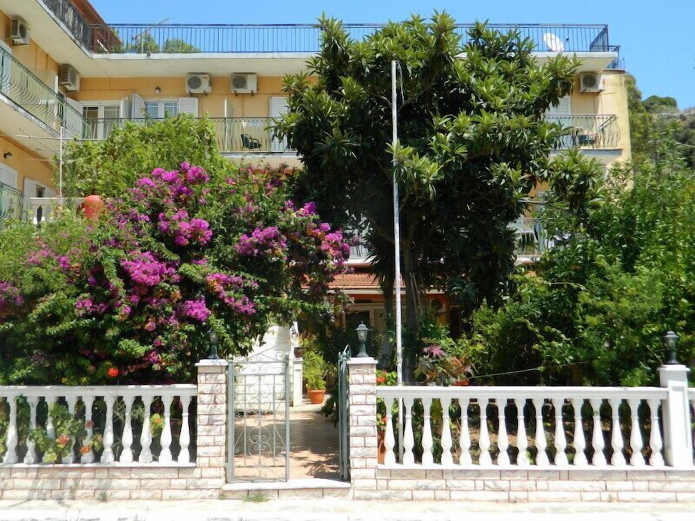 

Pisa - Sami - Logara's Apartments