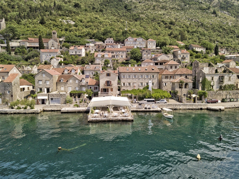 

Milano - Tivat - Hotel Admiral