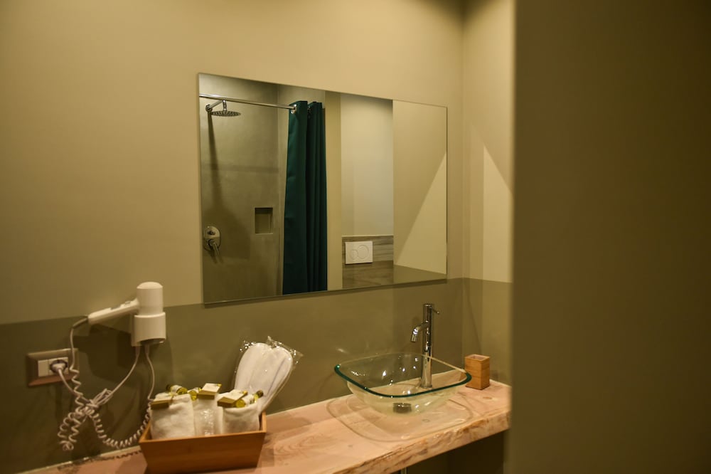 

Milano - Castellammare di Stabia - Hotel Pompei Be Green