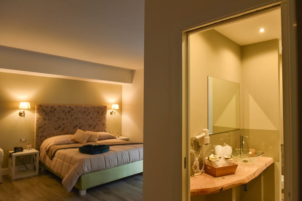 

Milano - Castellammare di Stabia - Hotel Pompei Be Green