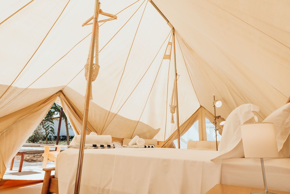 

Verona - Mastichari - Sails on Kos Ecolux Tented Village