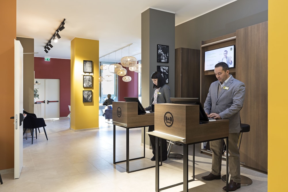 

Torino - Fiumicino - B&B Hotel Roma Fiumicino Aeroporto Fiera 1