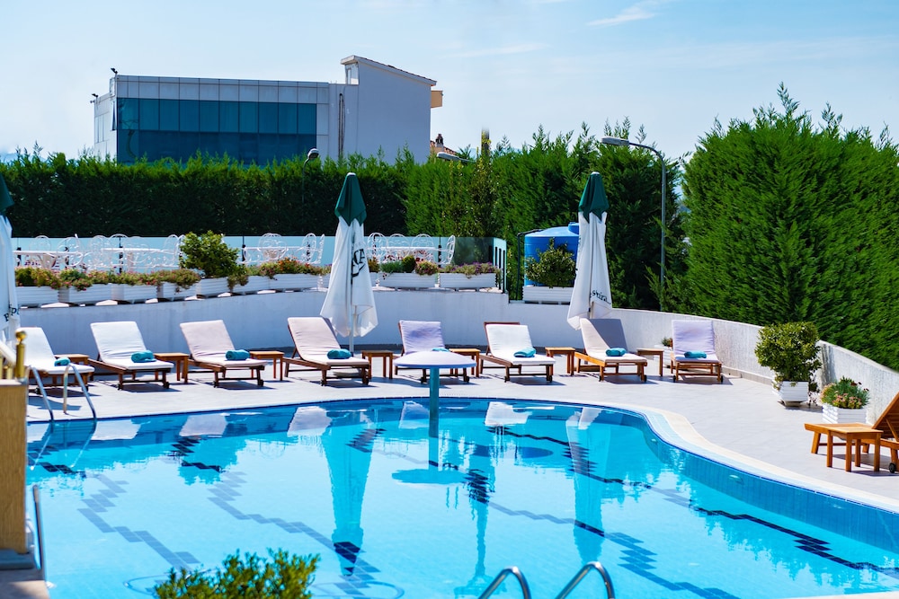 

Roma - Rinas - Hotel Airport Tirana