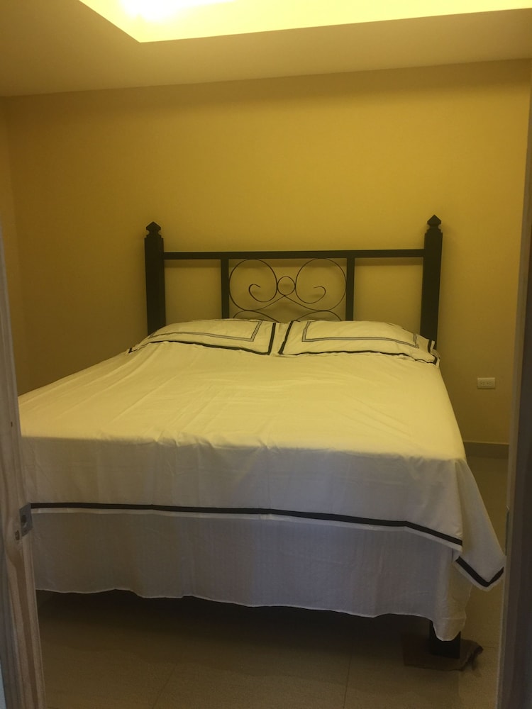 

Bologna - San Juan del Sur - Black Pearl Inn