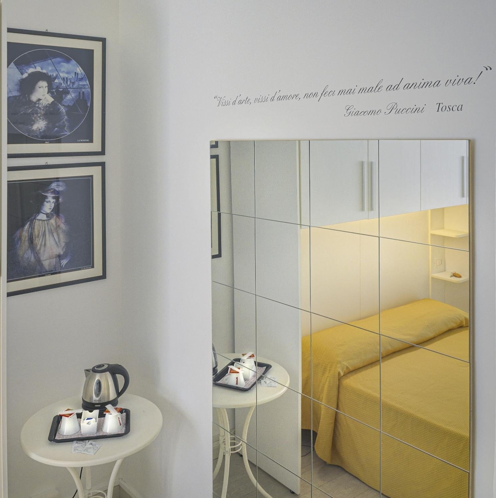 

Brindisi - Viareggio - City Hotel