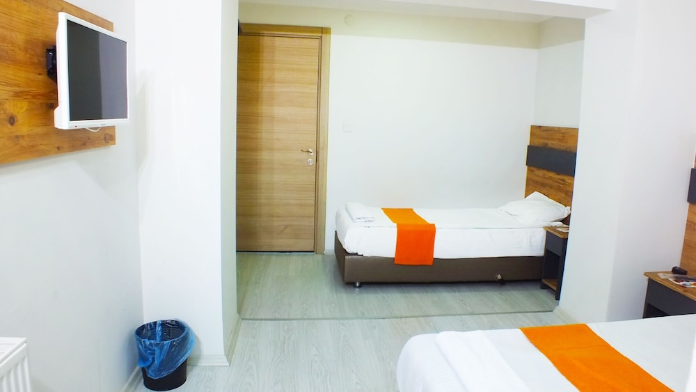 

Roma - Ankara - ANKARA OTEL EVREN