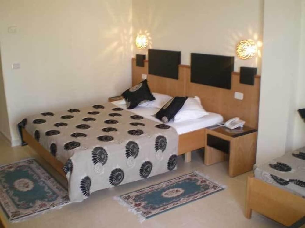 

Napoli - Monastir - Hotel Les Palmiers Beach Holiday Village