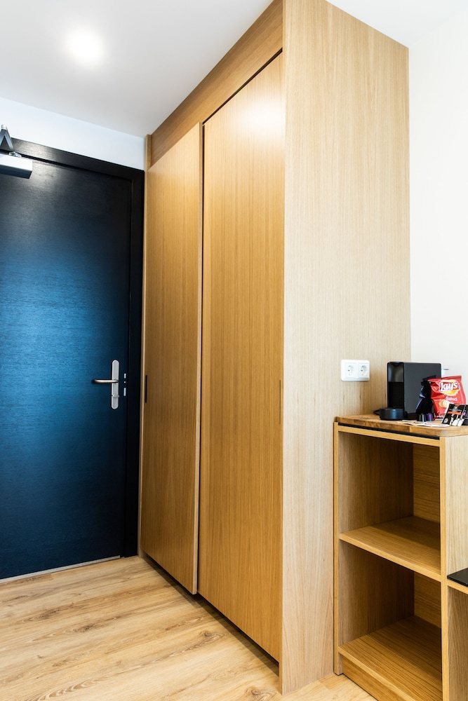 

Milano - Selfoss - Hotel South Coast