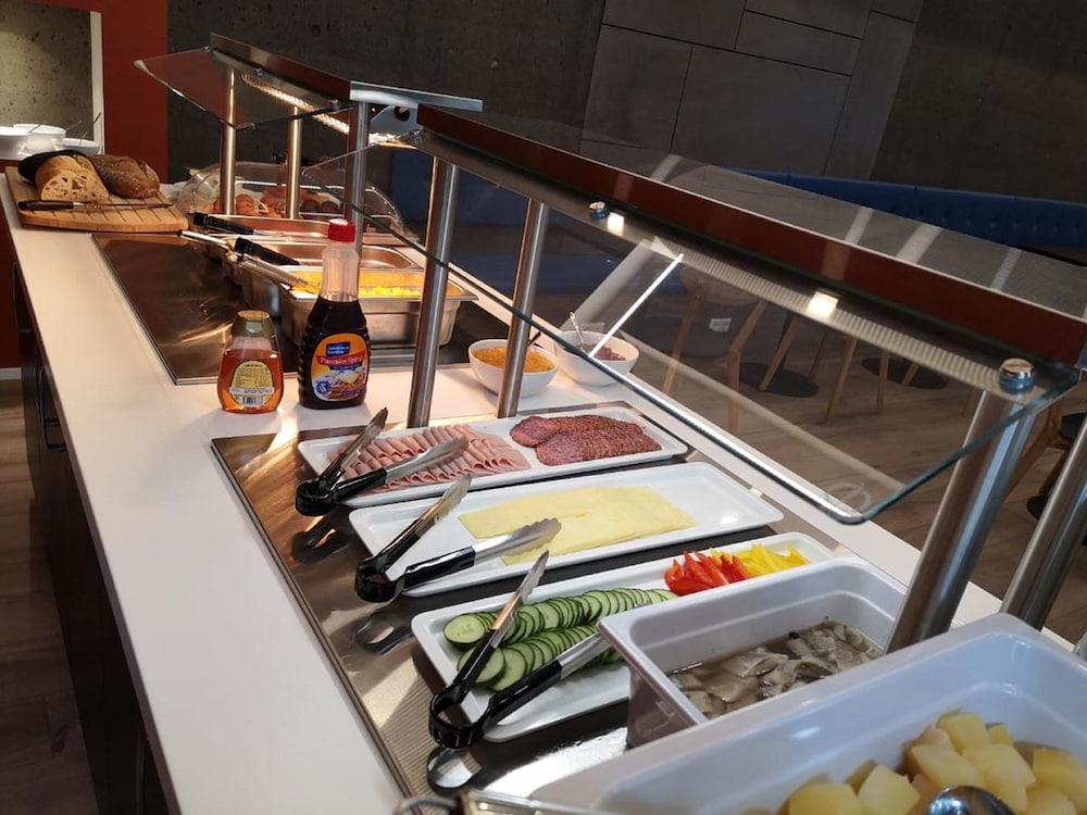 

Milano - Selfoss - Hotel South Coast