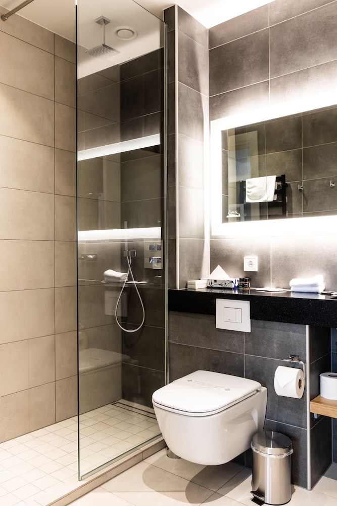 

Milano - Selfoss - Hotel South Coast