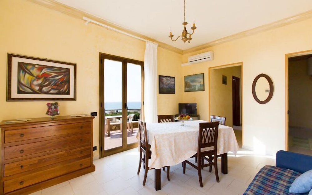 

Brindisi - Marinella di Selinunte - Triscinamare Hotel Residence