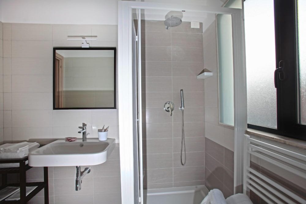 

Verona - Modica - Hotel Kroma