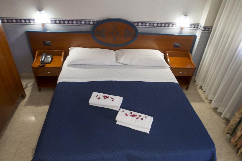 

Ancona - Ragusa - Hotel Kroma