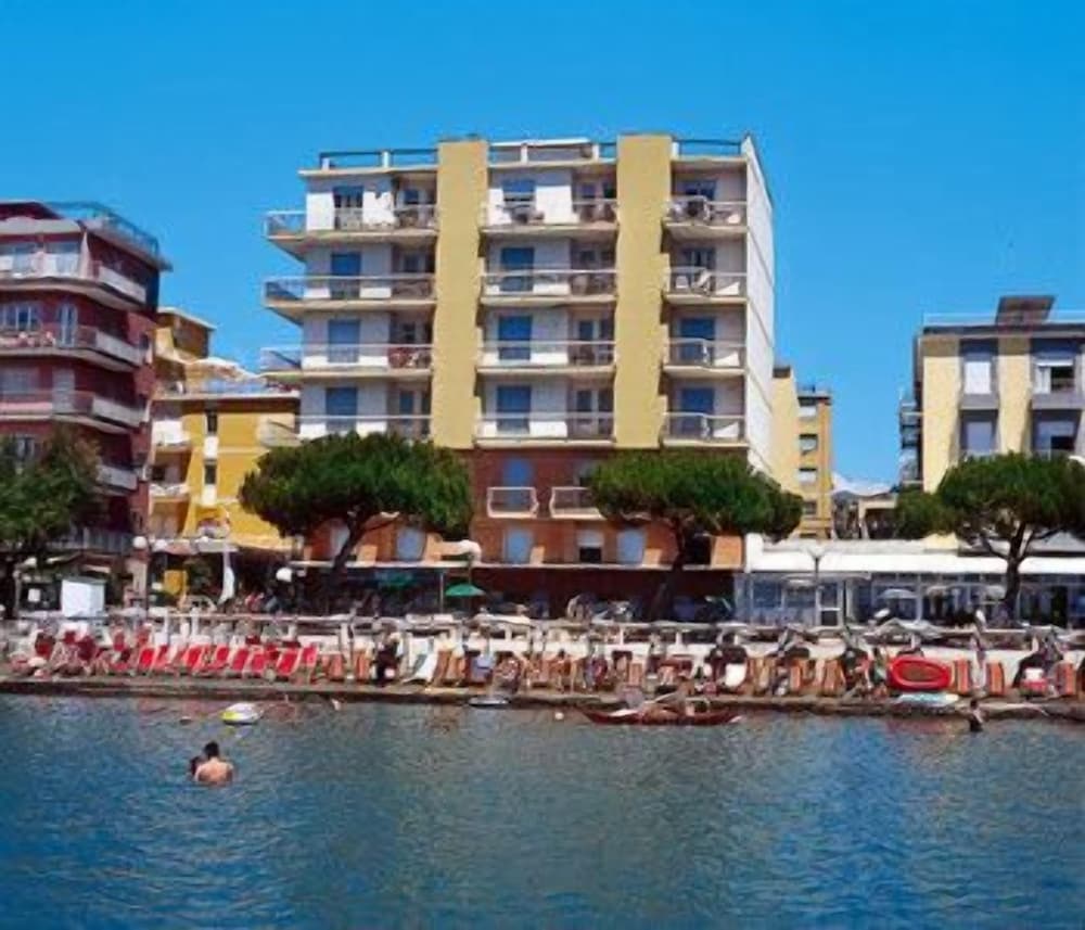 

Napoli - Imperia - Albergo Anita