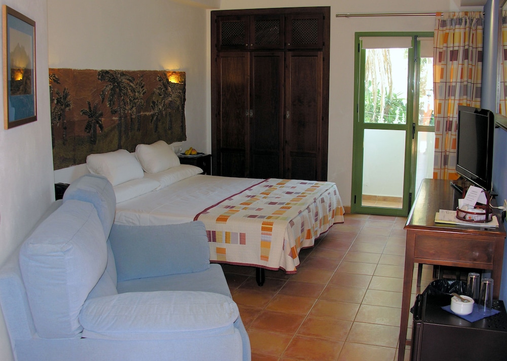 

Milano - Las Negras - Hotel de Naturaleza Rodalquilar Spa Cabo de Gata