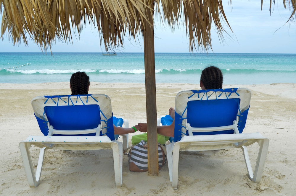 

Napoli - Negril - Fun Holiday Beach Resort
