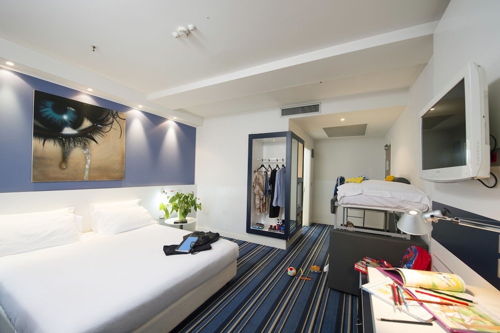 

Bari - Monza - Neo Hotel