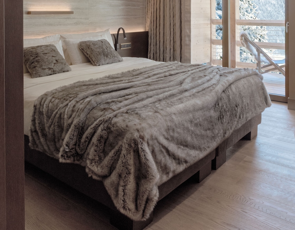 

Torino - Pinzolo - Lefay Resort & SPA Dolomiti