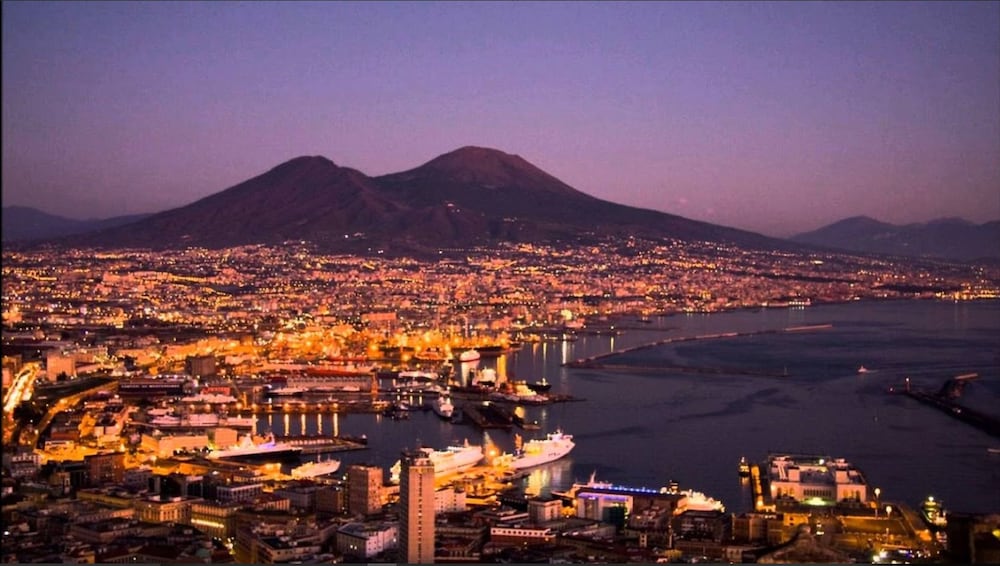 

Milano - Pompei - Hotel Holidays