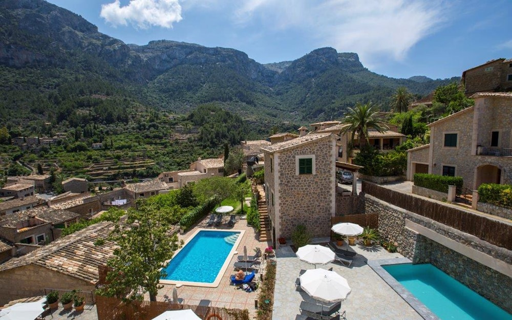 

Brindisi - Sóller - Hotel y Apartamentos DES PUIG