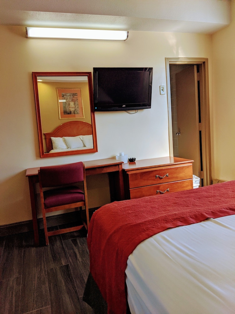 

Milano - Bellerose - Jets Motor Inn