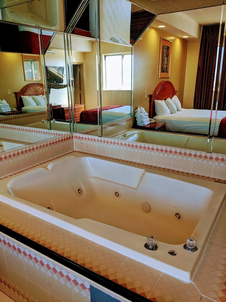 

Verona - Jamaica (NY) - Jets Motor Inn