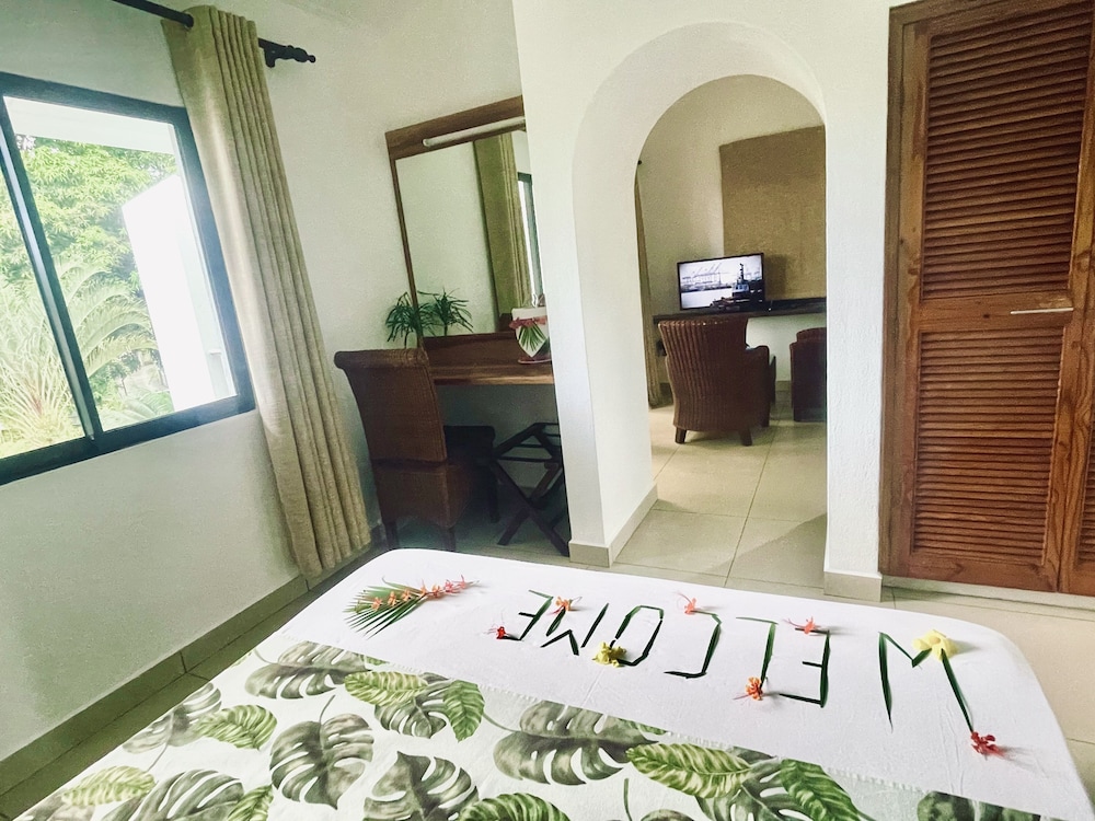 

Venezia - Eden Island - Sun Properties