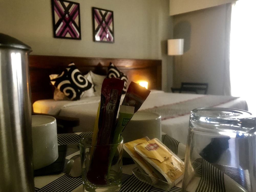

Milano - Gorée - Hotel Baraka