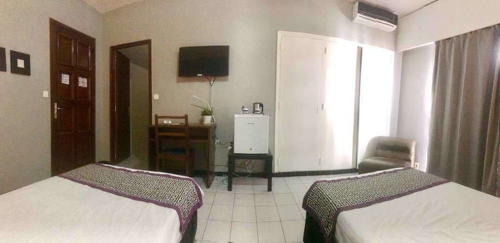 

Milano - Gorée - Hotel Baraka