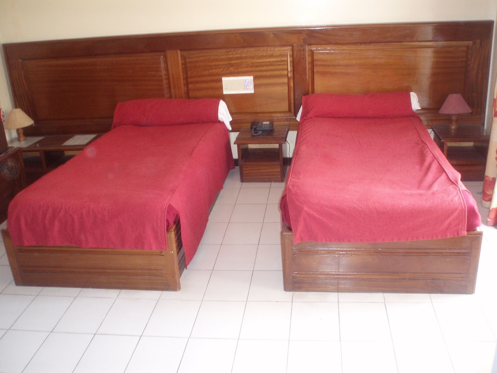 

Napoli - Dakar - Hotel Baraka
