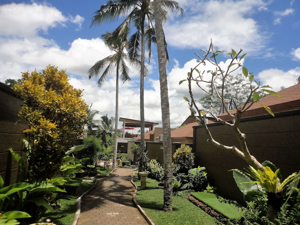 

Roma - Payangan - Ashoka Tree Resort at Tanggayuda, Ubud