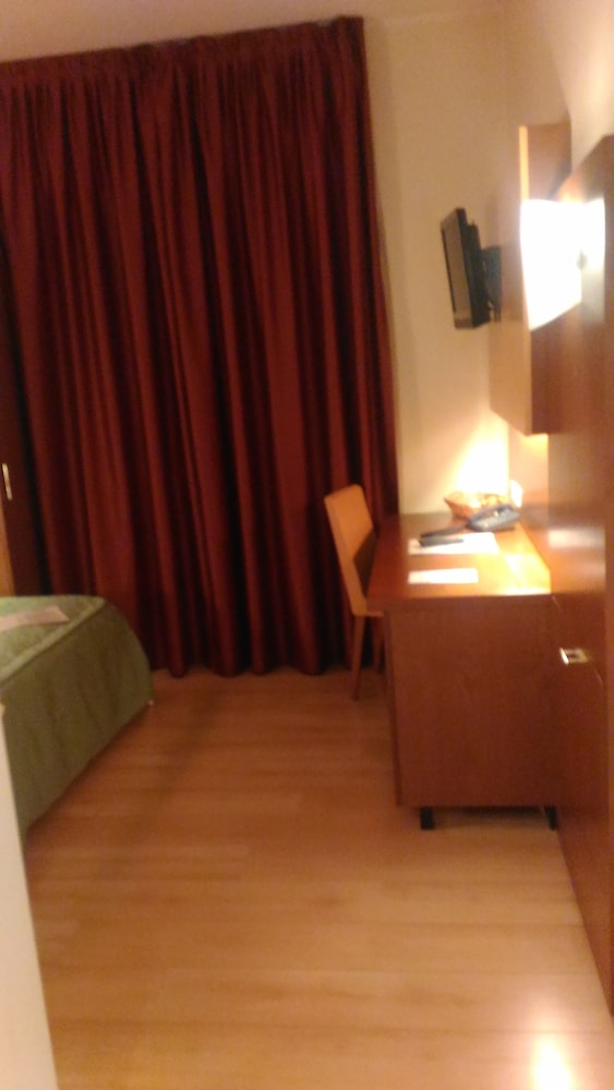

Palermo - Malpensa - Hotel Villa Delle Rose - Malpensa