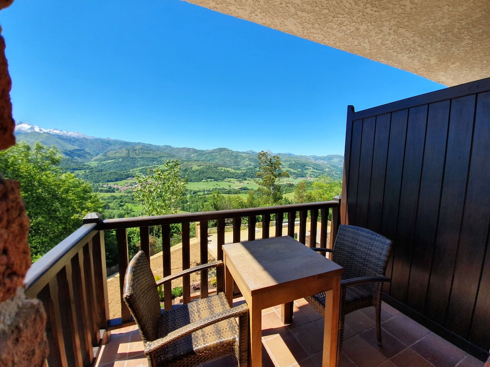 

Roma - Benia de Onís - Hotel Cerro La Nina