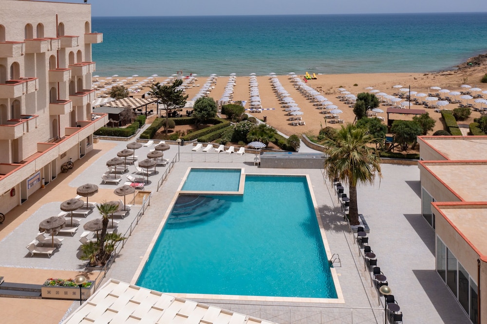 

Milano - Noto Marina - Hotel Club Eloro