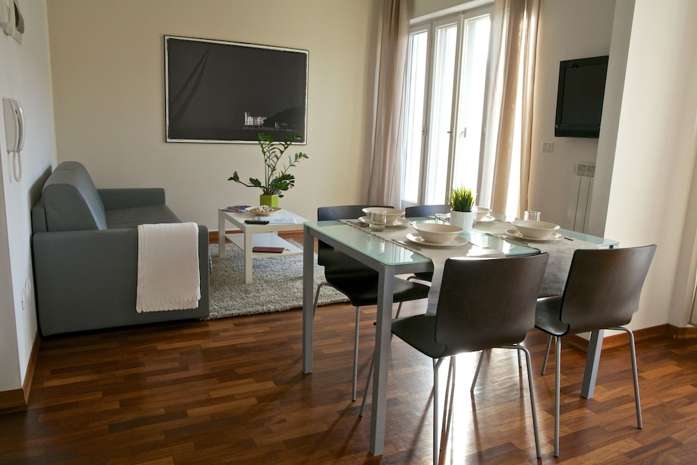 

Milano - Trieste - Residence Le Terrazze