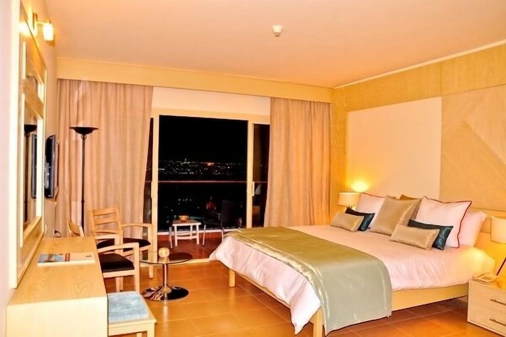 

Ancona - Sharm El Sheikh - Eden Rock Hotel Namaa Bay