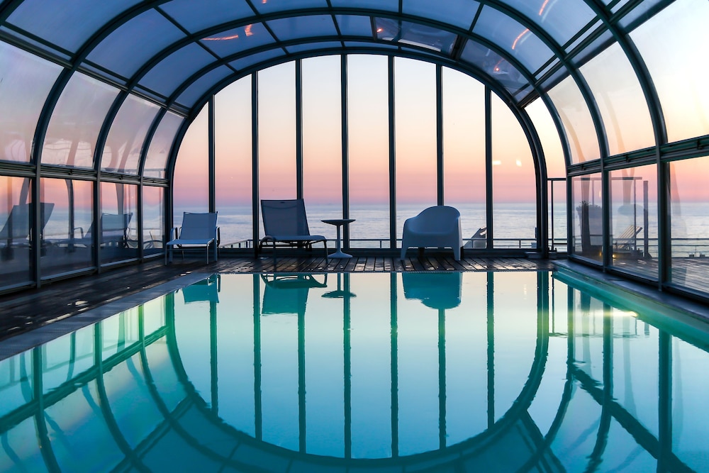 

Milano - Nazaré - Hotel Praia