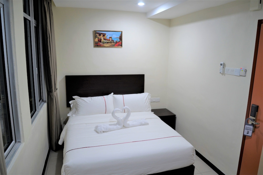 

Roma - Georgetown - DCozy Hotel