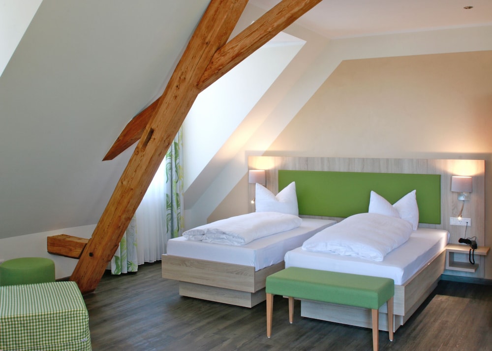 

Lamezia Terme - Donaueschingen - Hotel Rössle