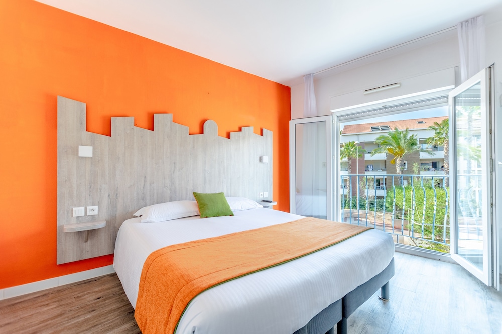 

Napoli - Agay - Hotel Provencal