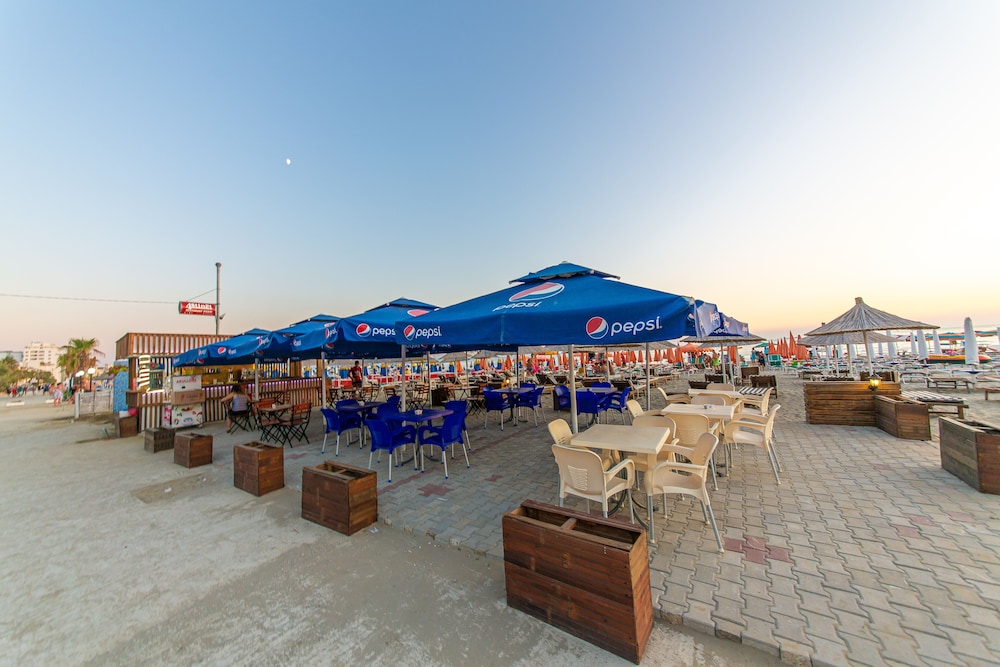 

Bologna - Durrës - Esal Hotel
