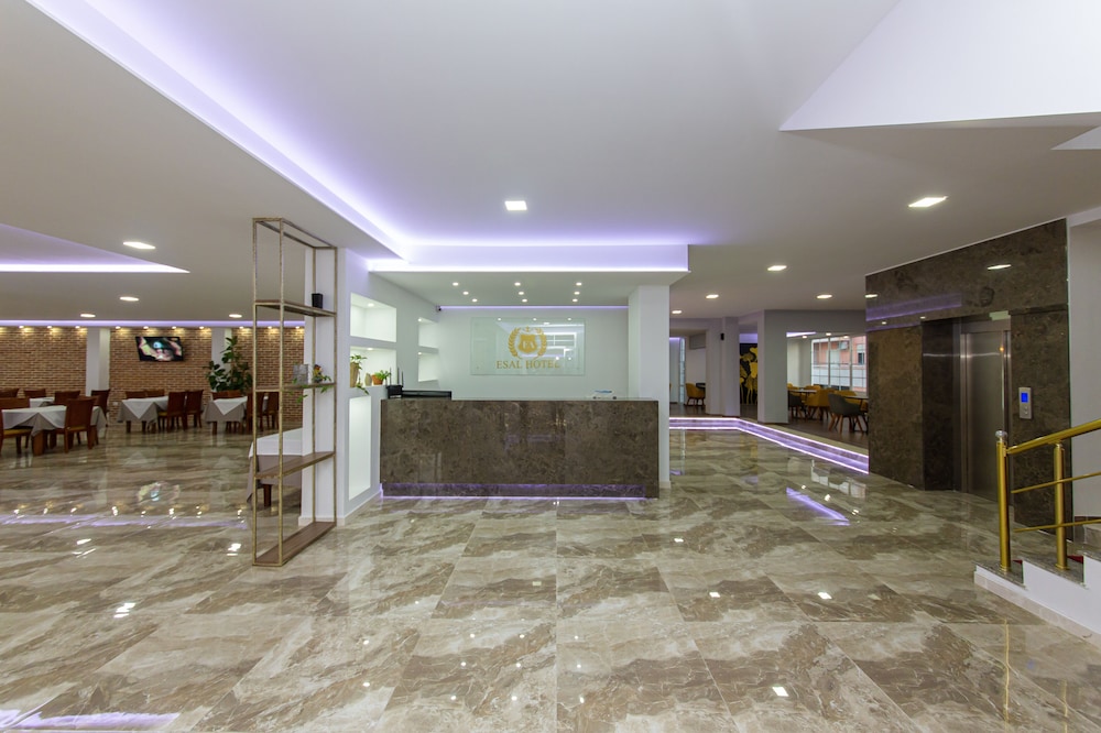 

Napoli - Durrës - Esal Hotel