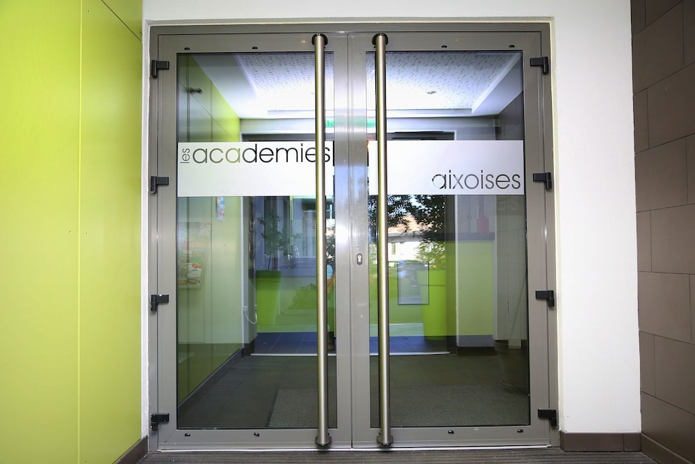 

Roma - Aix-en-Provence - Résidence Les Académies Aixoise