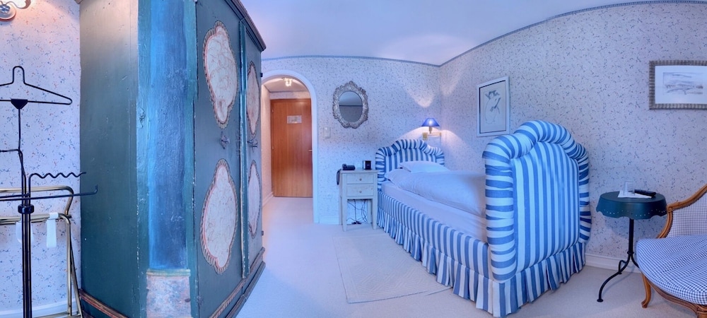 

Bologna - St Anton - Hotel Edelweiss