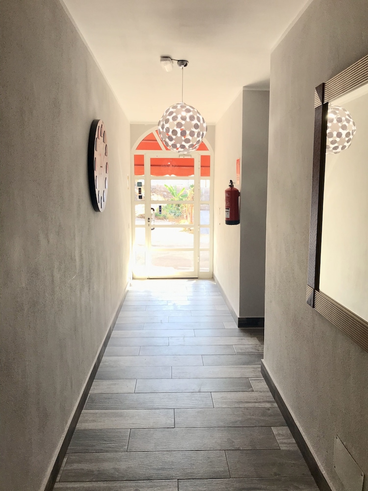 

Bari - Arona - Hotel Pensión Cassandra